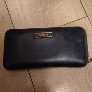 DKNY Black Leather Zip Wallet